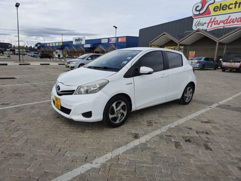 Toyota Yaris Hybrid 1NZ engine