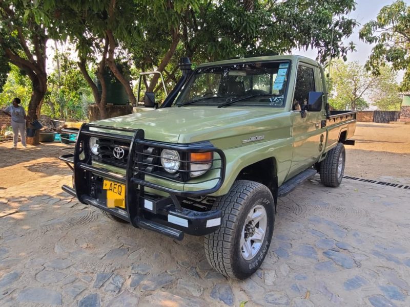 Toyota Landcruiser 79