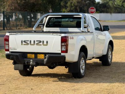Isuzu KB250 D-MAX 2018