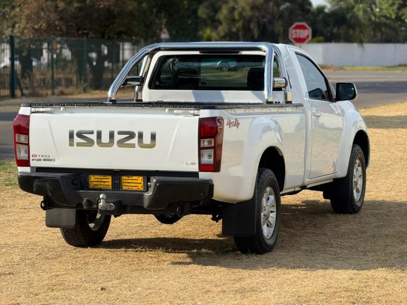 Isuzu KB250 D-MAX 2018