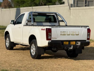 Isuzu KB250 D-MAX 2018