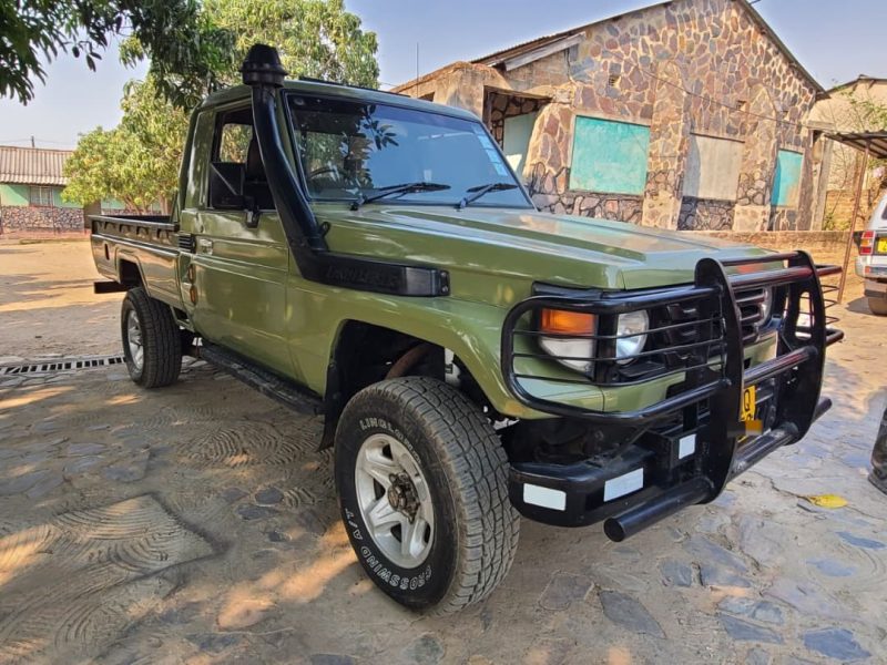 Toyota Landcruiser 79