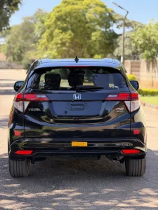 Honda Vezel Rs