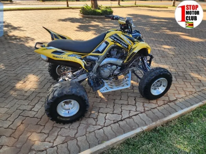 YAMAHA Raptor 700R