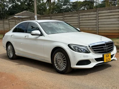 🔥 Clean 2015 Mercedes-Benz C200