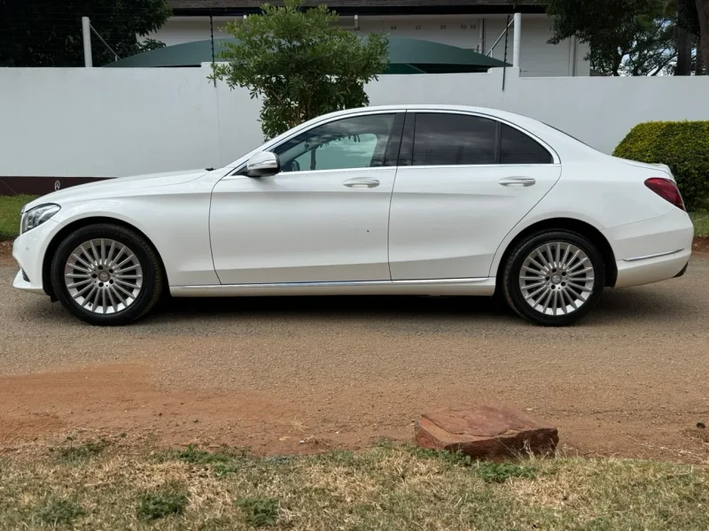 🔥 Clean 2015 Mercedes-Benz C200