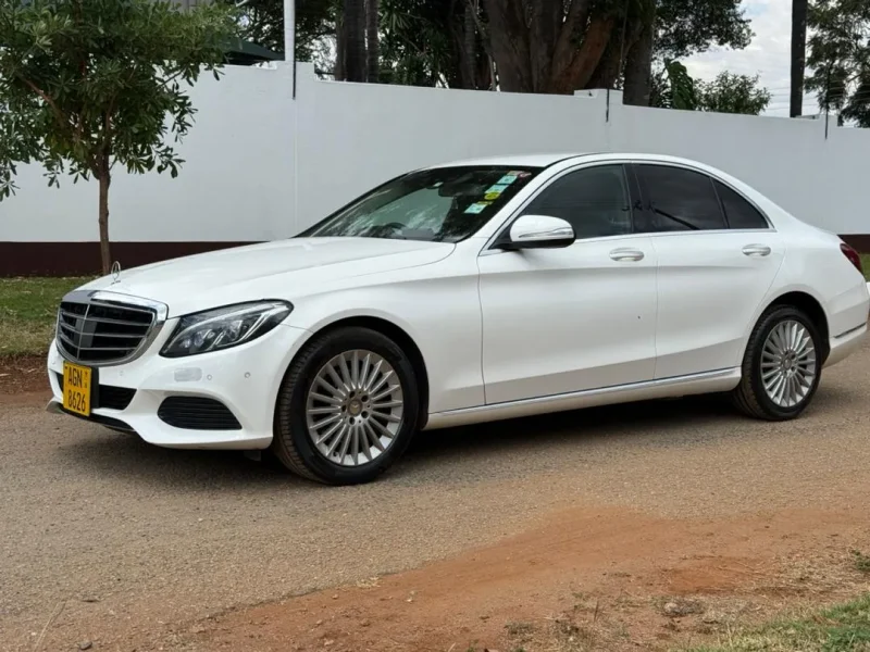 🔥 Clean 2015 Mercedes-Benz C200