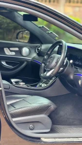 Mercedes-BenzE220d