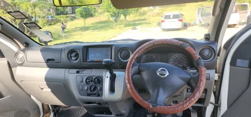 Nissan NV350 YD25