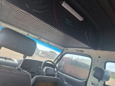 Toyota Hiace Highroof Dry 3L