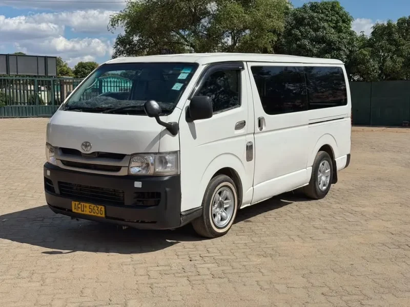 Toyota Hiace Automatic Petrol 1TR Engine