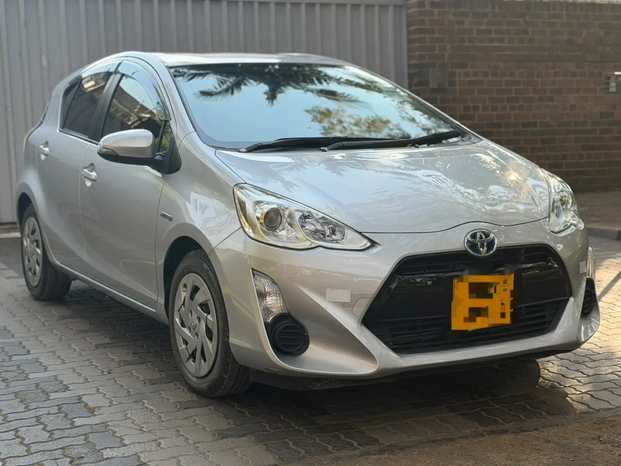 2016 Toyota Aqua