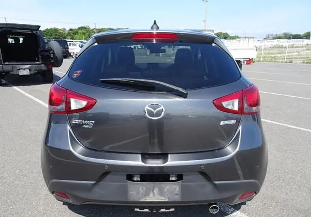MAZDA DEMIO XD