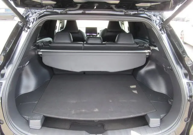 TOYOTA CORROLLA CROSS