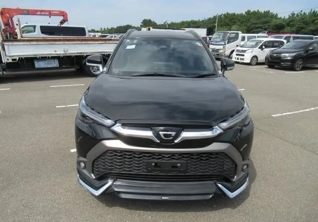 TOYOTA CORROLLA CROSS