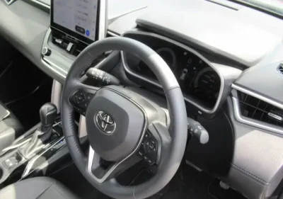 TOYOTA CORROLLA CROSS