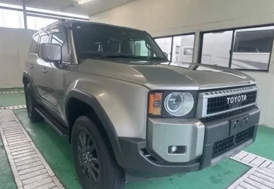 TOYOTA LAND CRUISER
