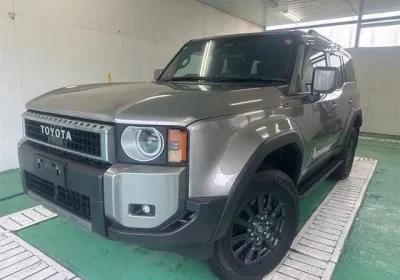 TOYOTA LAND CRUISER