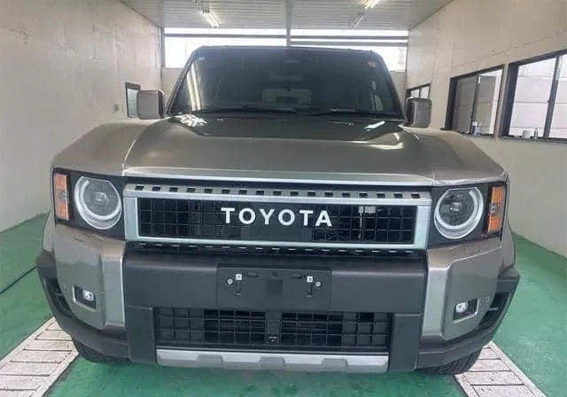 TOYOTA LAND CRUISER