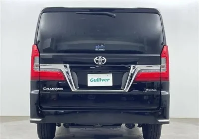TOYOTA GRAN ACE