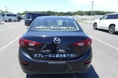 MAZDA AXELA