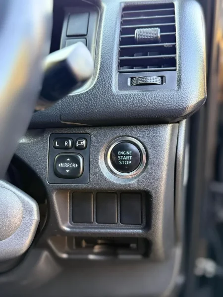 TOYOTA HIACE BABY QUANTUM REGIUS ACE SUPER GL