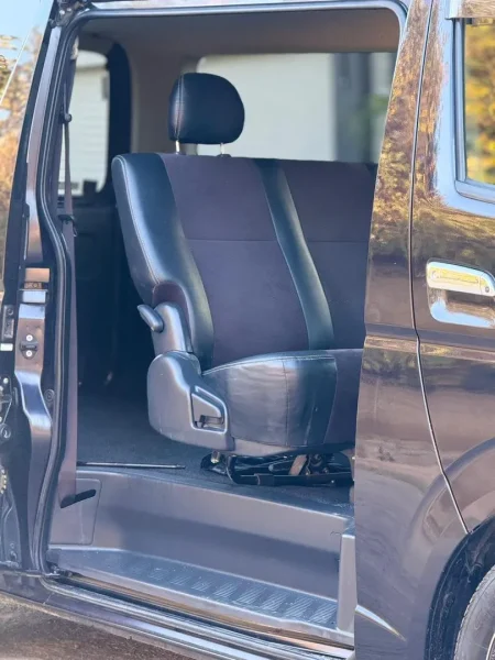 TOYOTA HIACE BABY QUANTUM REGIUS ACE SUPER GL