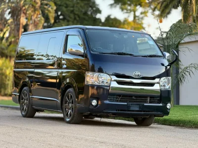 TOYOTA HIACE BABY QUANTUM REGIUS ACE SUPER GL