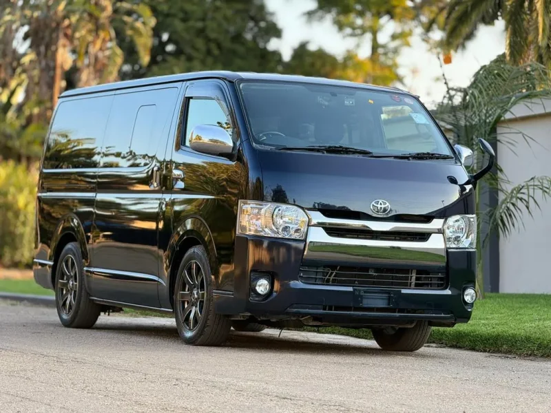 TOYOTA HIACE BABY QUANTUM REGIUS ACE SUPER GL