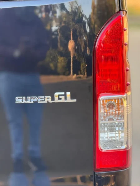 TOYOTA HIACE BABY QUANTUM REGIUS ACE SUPER GL