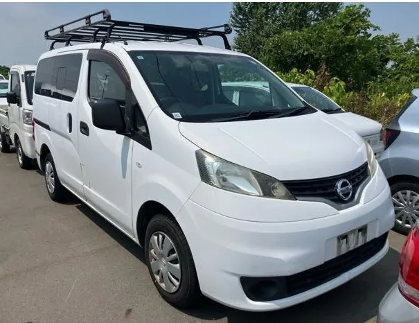 NISSAN NV 200 VANETTE VAN