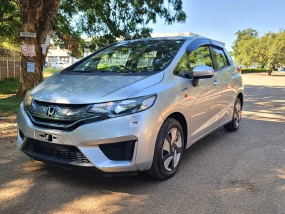 2015 Honda Fit Hybrid GP5