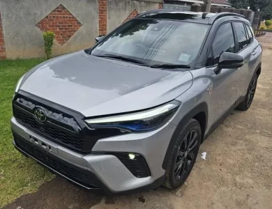 Toyota Cross Hybrid
