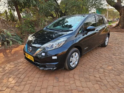 2017 Nissan Note E-power