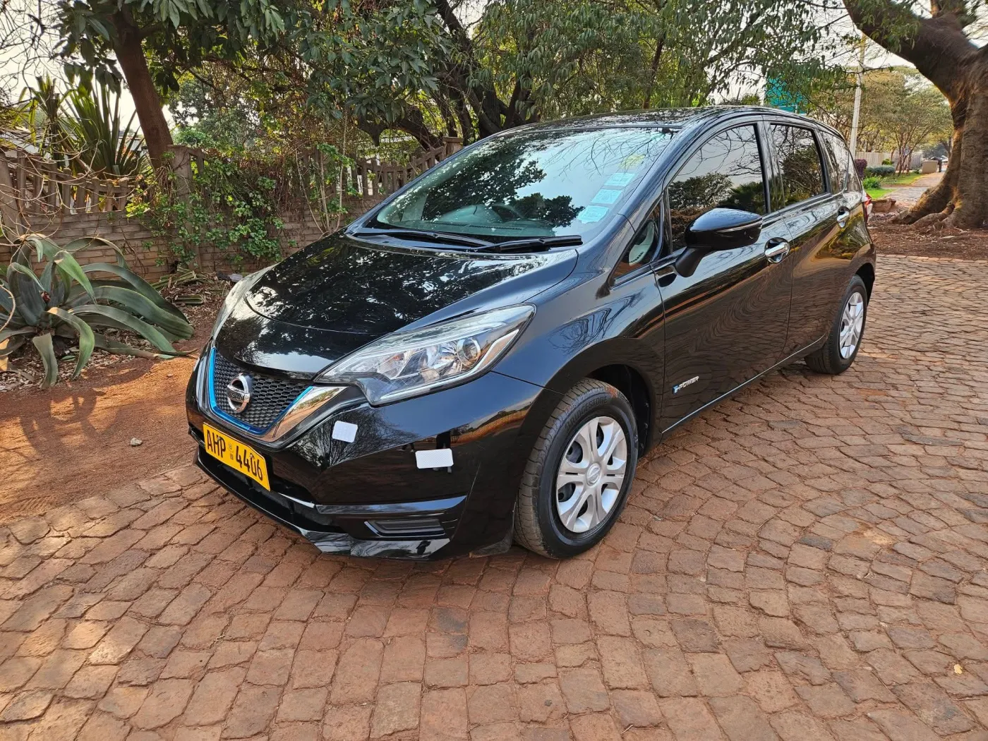 2017 Nissan Note E-power