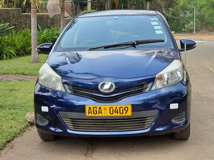 Toyota Vitz 1.3L Newshape