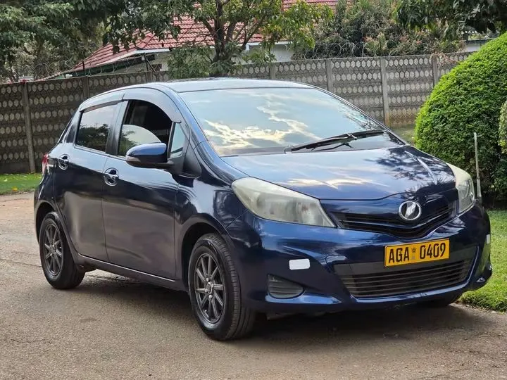Toyota Vitz 1.3L Newshape