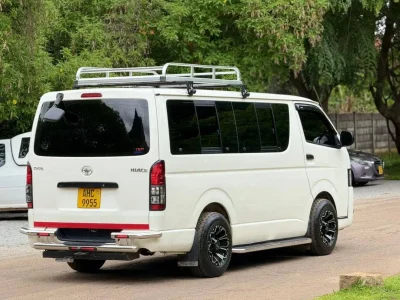 Toyota Hiace Baby Quantum 1kd