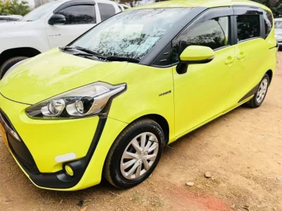 2016 Toyota Sienta New Shape Hybrid