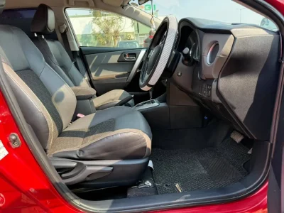 2015 Toyota Auris