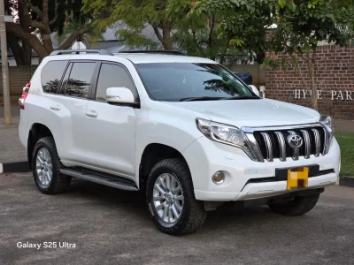 2017 Toyota Land Cruiser Prado