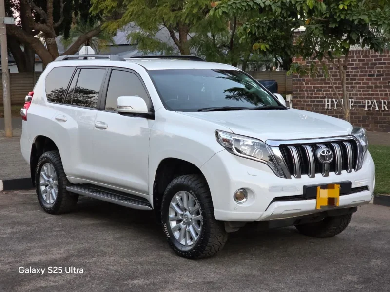 2017 Toyota Land Cruiser Prado