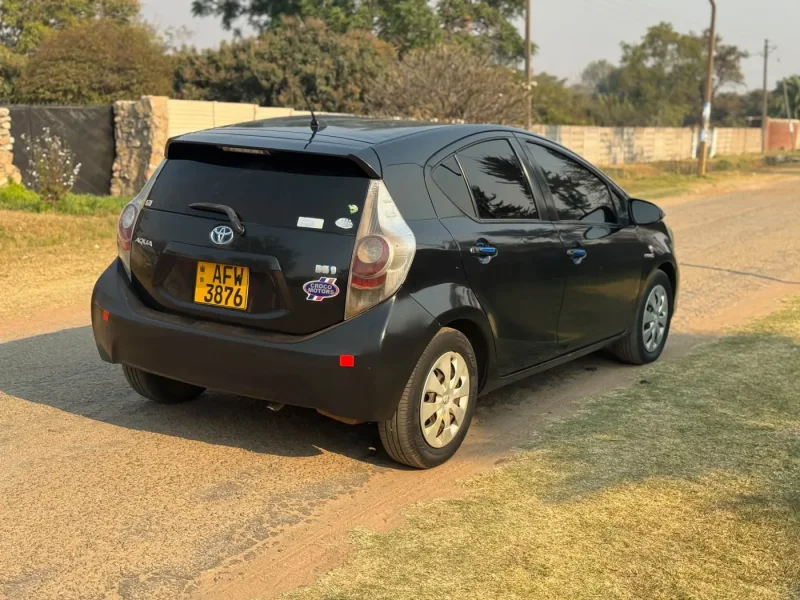 Toyota Aqua Hybrid