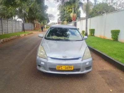 2005 Toyota Wish