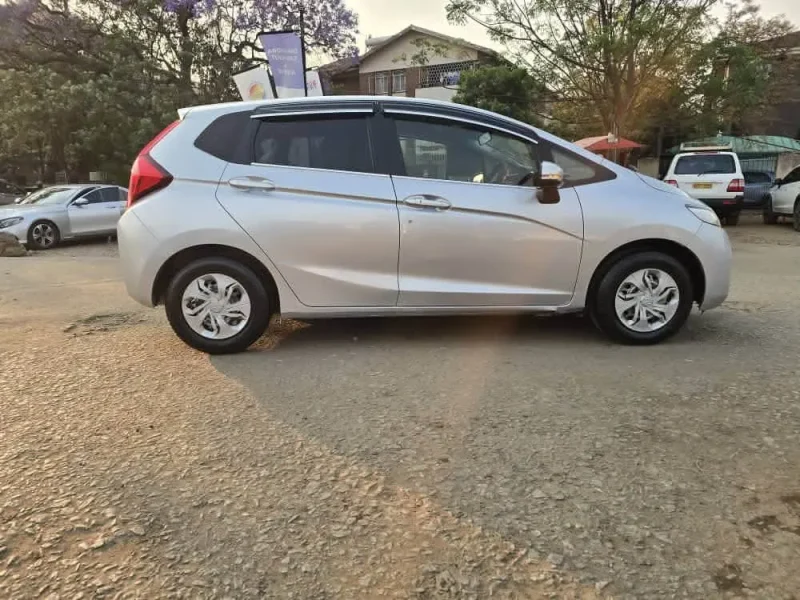 Honda fit GK3 Non hybrid
