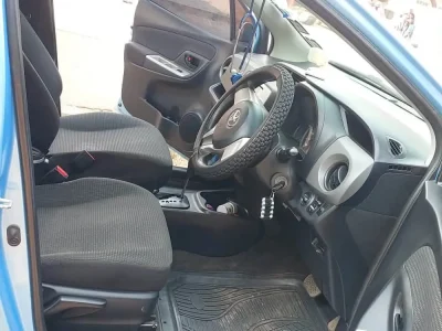 2015 Toyota Vitz 4th Gen