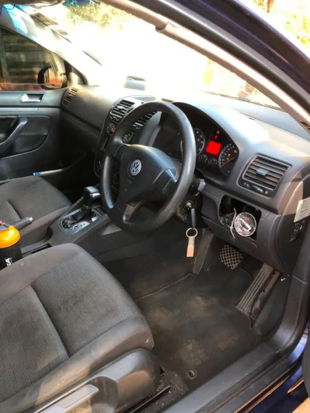 Volkswagen Golf Fsi 1.6L