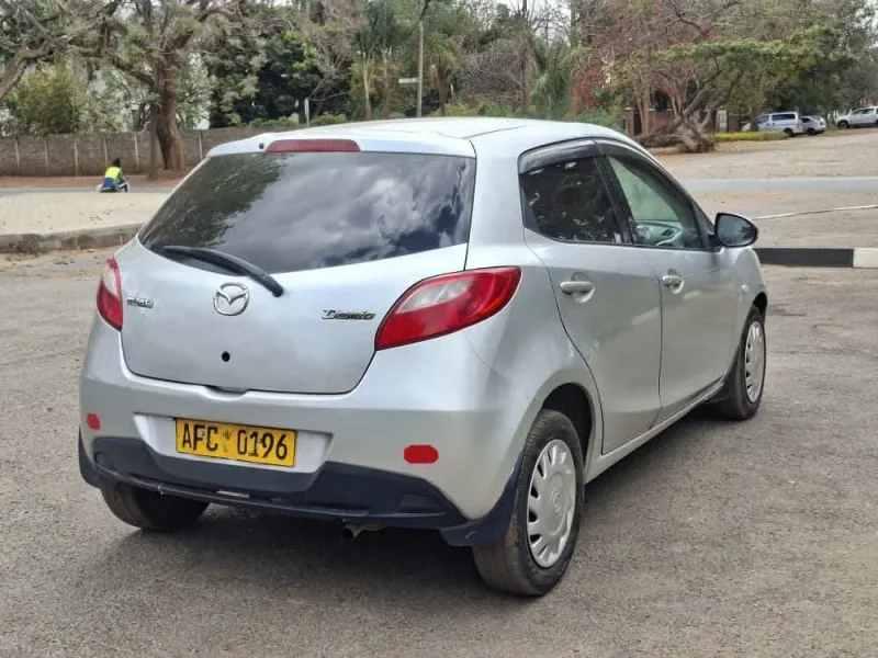 Mazda Demio 3 New Shape
