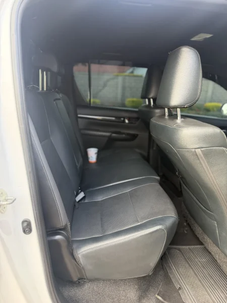 Toyota Hilux Legend 50