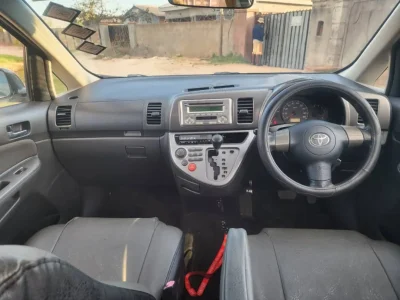 Toyota Wish 1ZZ
